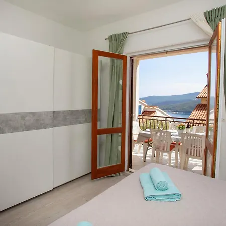 2 Bedroom Awesome In *